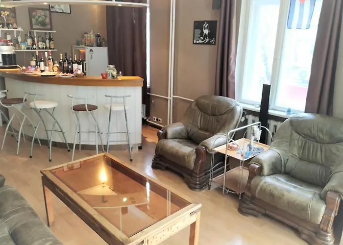 Private In The Center